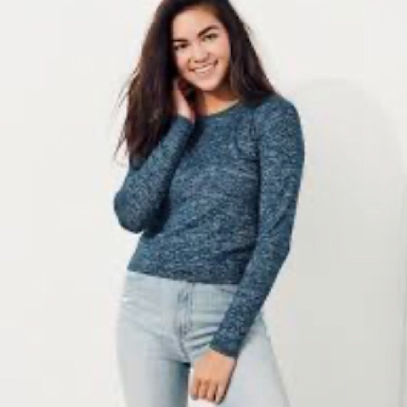 Hollister Tops - 💜2 For $25💜Hollister Must Have Collection Top